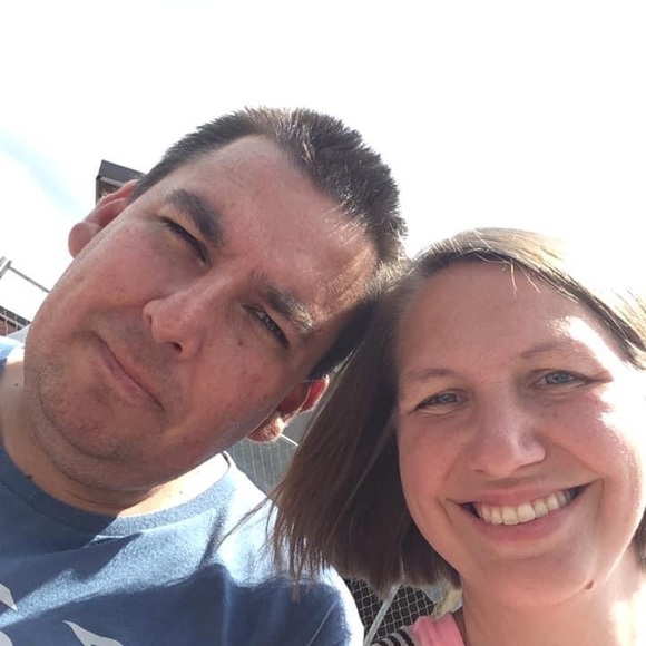 Meet your Posher, Sara - Picture 2 of 4